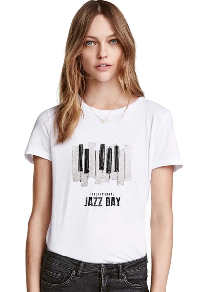 International Jazz Day Piano Button Baskılı Beyaz Kadın Tshirt