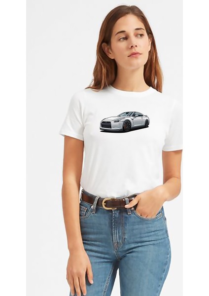 Nissan Gt R Ön Baskılı Beyaz Kadın Tshirt