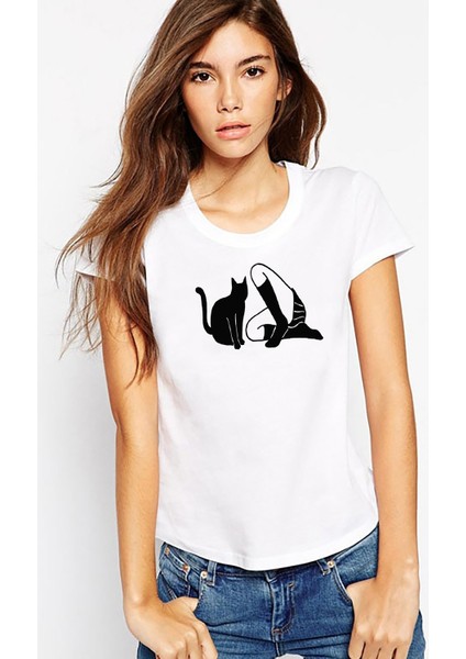 Chilling Adventures Of Sabrina Sabrina Catt Illustration Kadın Beyaz Tshirt