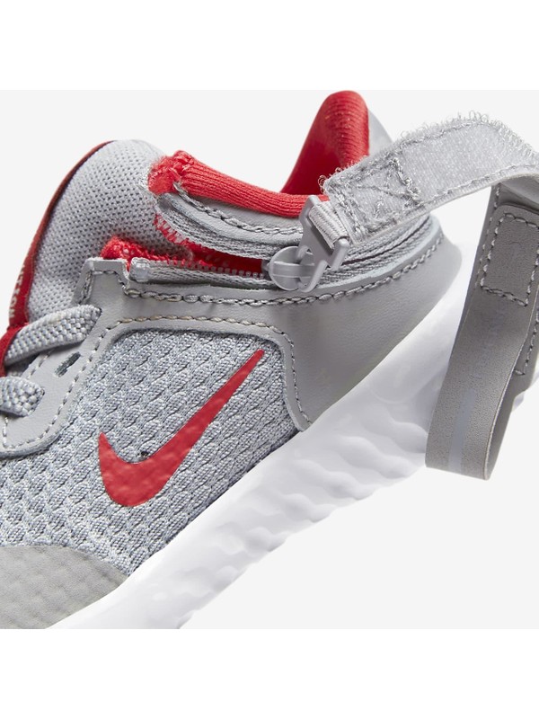 nike revolution 5 flyease