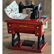 Öztoptan Eşe Sevgiliye Romantik  Dikiş Makinası Kurmalı Müzik Kutusu