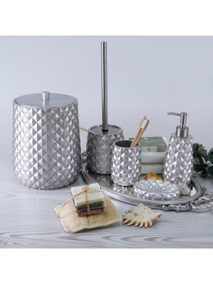 Piramit Banyo Seti Gümüş