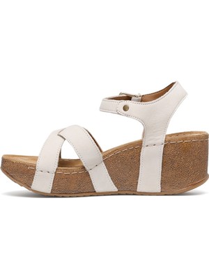 Nine West Goyard 1fx Beyaz Kadın Dolgu Topuklu Sandalet