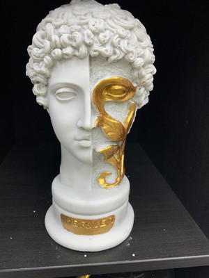 By Ari HERMES-HK108-1