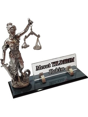 Mert Masalık Buro Ofıs Hediyesi Adalet Terazili Masaüstü Isimlik Avukata Isimlik, Savcıya Isimlik, Hakime Isimlik