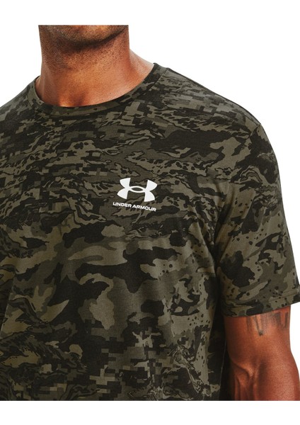 Erkek UA ABC Camo Kısa Kollu 1357727-001 modelleri