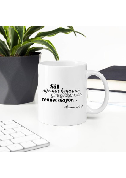 Gülüşünden Cennet Akıyor Kupa