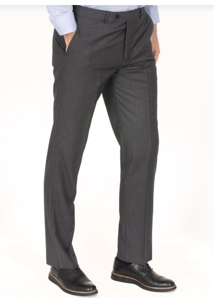 Erkek Klasik Kesim Kumaş Pantolon