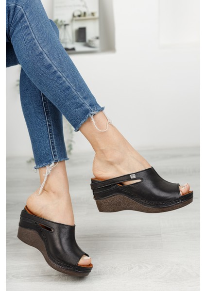 M&b Collection Dolgu Topuk Deri Kadın Terlik fiyatları