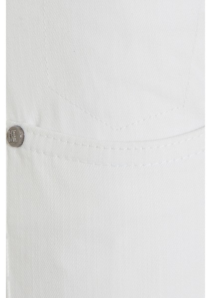 Erkek Beyaz Slim Fit Spor Pantolon modelleri