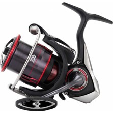 Daiwa Fuego 20 Lt 3000-CXH Olta Makinesi