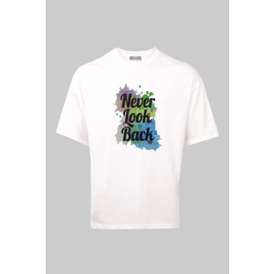 to Cosmos Unisex Tasarım Basic Tshirt  Never Look Back Tişört