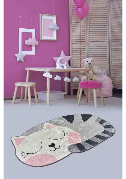 Kaymaz Taban Yıkanabilir Uyuyan Kedi Desenli Çocuk Halısı