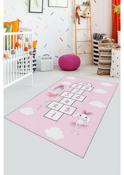 Kaymaz Taban Yıkanabilir Tavşan ve Balerin Seksek Desenli Çocuk Halısı