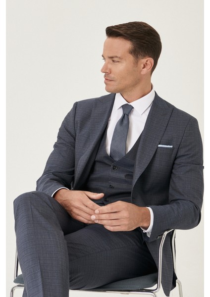 ALTINYILDIZ CLASSICS Erkek Lacivert-siyah Slim Fit Dar Kesim Su Geçirmez Yelekli Nano Takım Elbise fırsatları