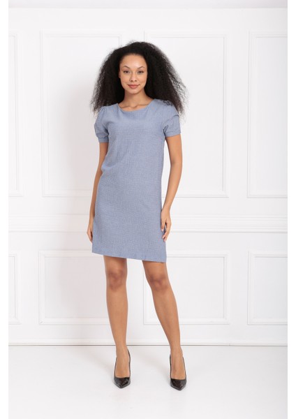 Sırtı Gizli Fermuarlı Kısa Kol Elbise ELB32686 modelleri