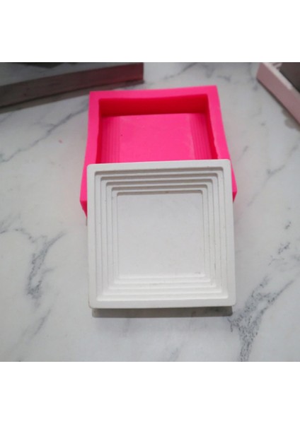 Saksı Altı Silikon Beton Kalıp Kare