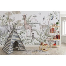 Özel Duvarlar Ağaçlar ve Yapraklar Arasında Sevimli Hayvanlar Duvar Kağıdı