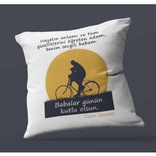 Hediye Zengini Kişiye Özel Babalar Günü Mesajlı 4 Tasarımlı Saten Kare Yastık