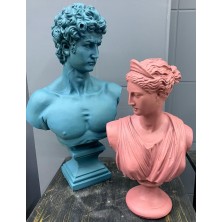 By Ari Afrodit Davut-Hk140-1