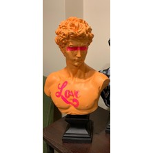 By Ari Davut-Hk103-21