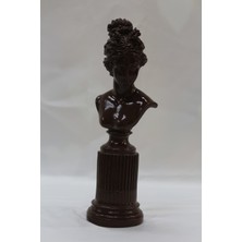 By Ari Lafayette-Hk114-7