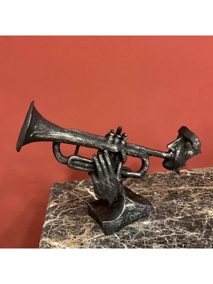 By Ari Trompetçi Siyah-Do181-1