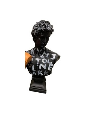 By Ari Davut-Hk103-34