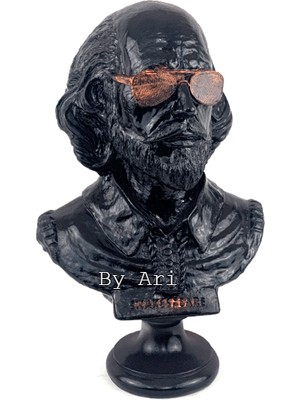 By Ari Shakespeare-Hk128-2
