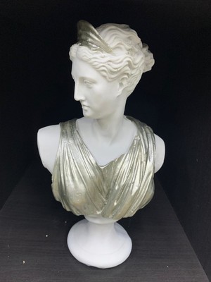 By Ari Afrodit-Hk101-4