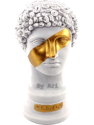 By Ari Hermes-Hk106-1