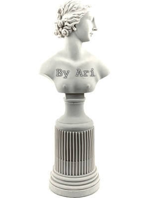 By Ari Lafayette-Hk113-4