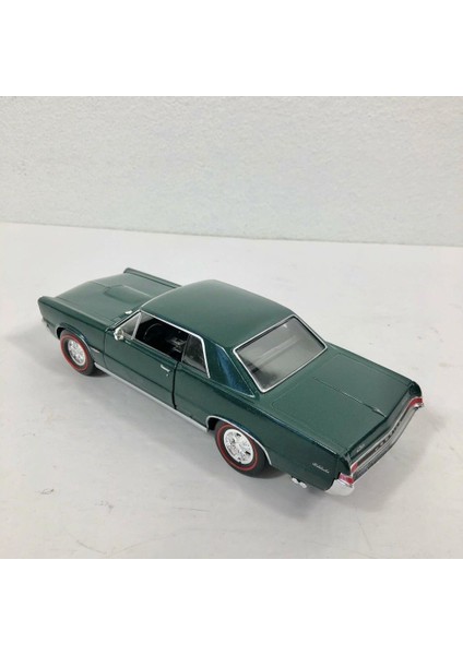 1965 Pontiac Gto Yeşil 1:24 Model Araba