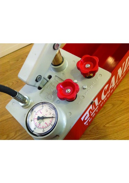 Test Pompası Prinç Pistonlu Kırmızı modelleri