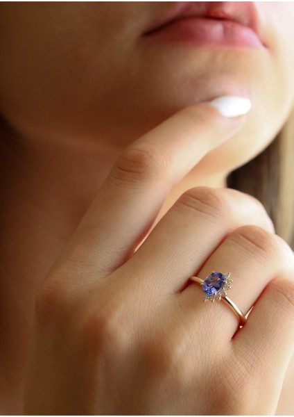 London Blue Taşlı Rose Pırlanta Yüzük