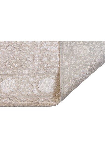 Versaılles Krm 167 x 235CM 3.92M2 El Dokuma Halı