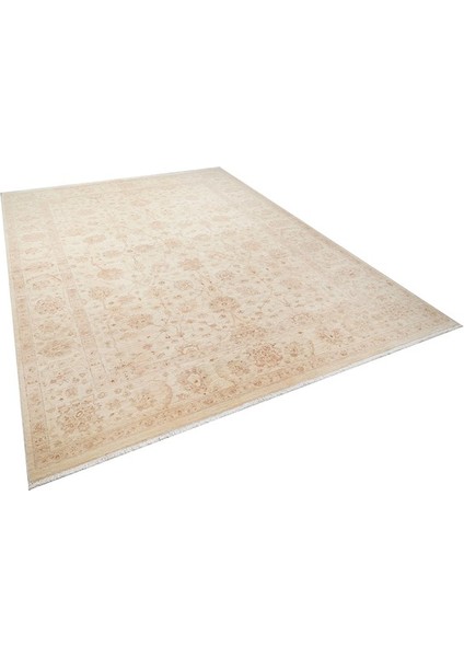 Hajıba Afgan Uşağı 590AB Ivory/Ivory 242 x 344 cm 8.50 m2 El Dokuma Halı