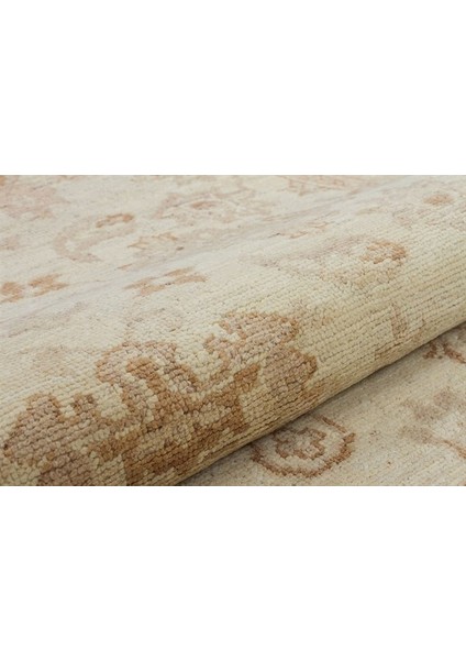 Indus Afgan Uşağı 0143 Ivory/green 2.02M2 El Dokuma Halı