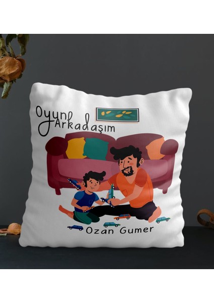 Kişiye Özel Oyun Arkadaşım Temalı Kare Yastık