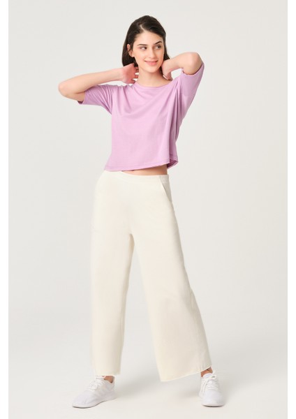 Pembe Modal Crop Basic T-Shirt