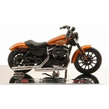 Maisto Harley Davidson 2014 Sportster Iron 883 1:18 Model Motosiklet