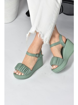 Fox Shoes Yeşil Dolgu Topuklu Kadın Ayakkabı K996063009