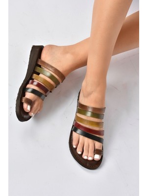 Fox Shoes Renkli Hakiki Deri Kadın Sandalet K374680203