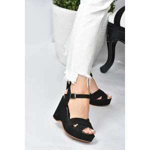 Fox Shoes Siyah Süet Kadın Dolgu Topuklu Ayakkabı K250909002