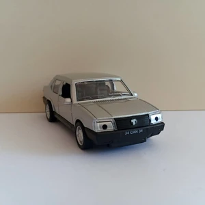 Can Oyuncak Tofaş Şahin 13CM Metal Çekbırak Araba