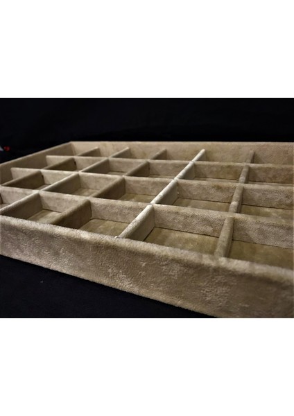 Yerli Süet Kahve 24 Bölmeli Kolye Ucu Servis Tablası (Aydındecor) fiyatları