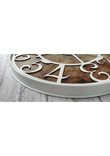 Beyaz Metal Kasalı Eski Dünya Haritalı Duvar Saati (Çap 50 cm - 80 cm )