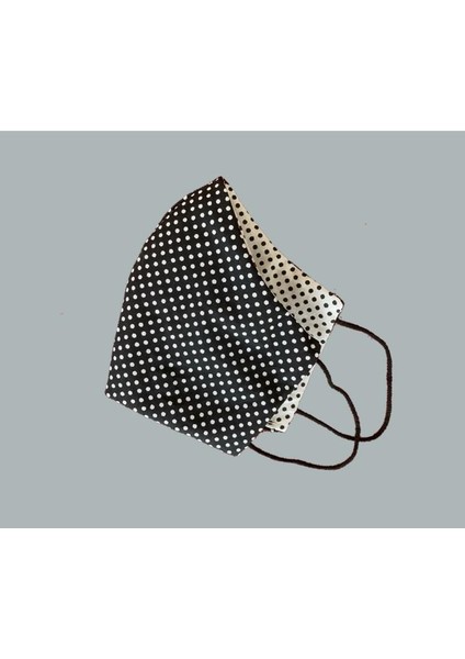 Designs Çift Taraflı Siyah Beyaz Puantiyeli Maske