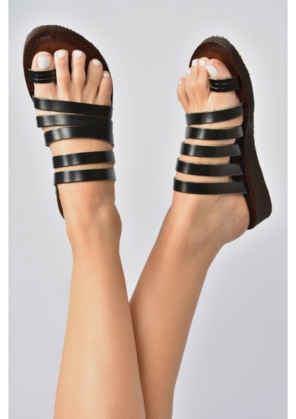 Siyah Hakiki Deri Kadın Sandalet K374680203