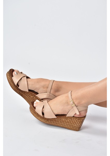 Ten Kadın Dolgu Topuklu Ayakkabı K674192109 fiyatları